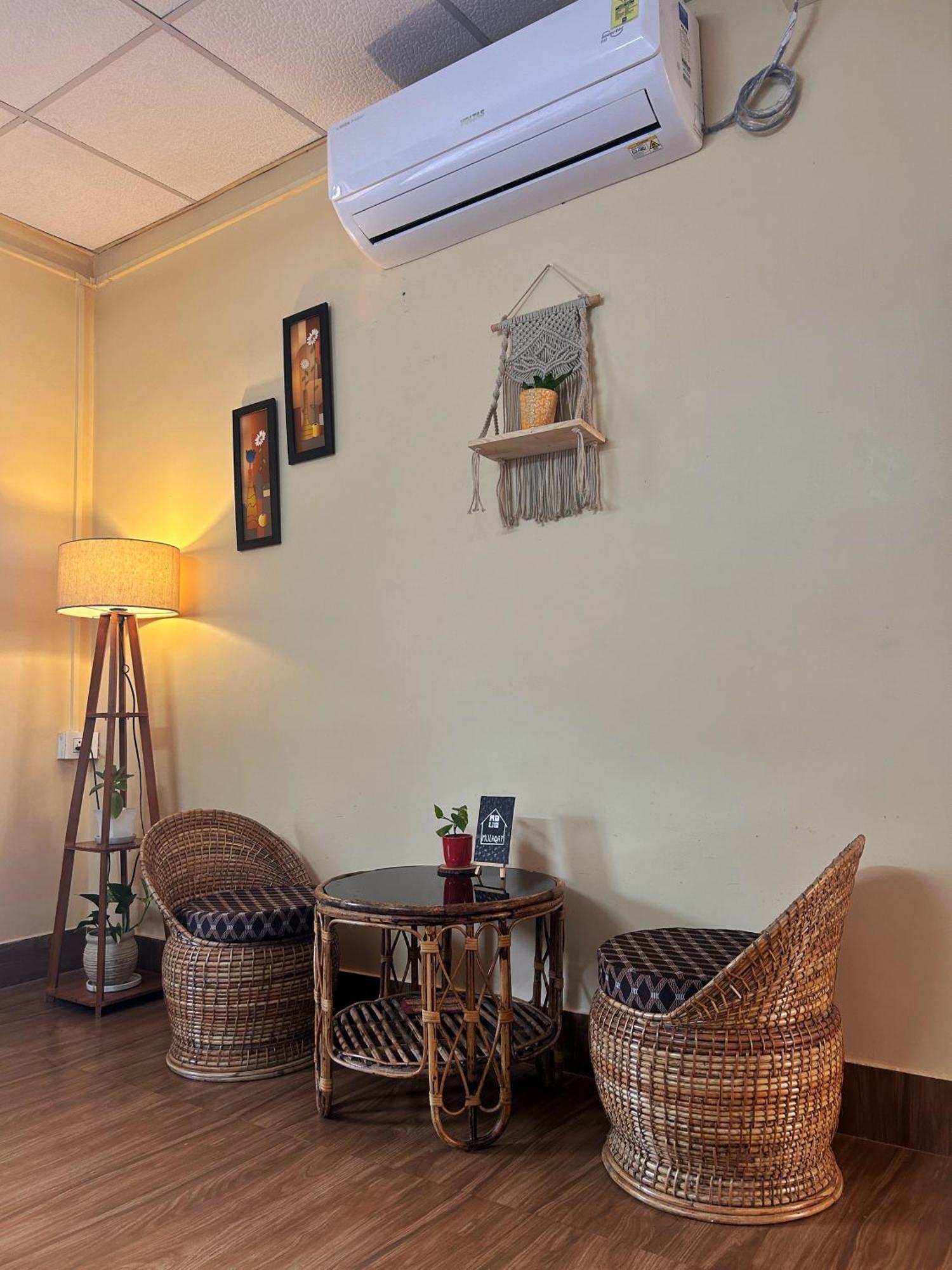 Mulaqat Homestay Shiliguri Exterior foto