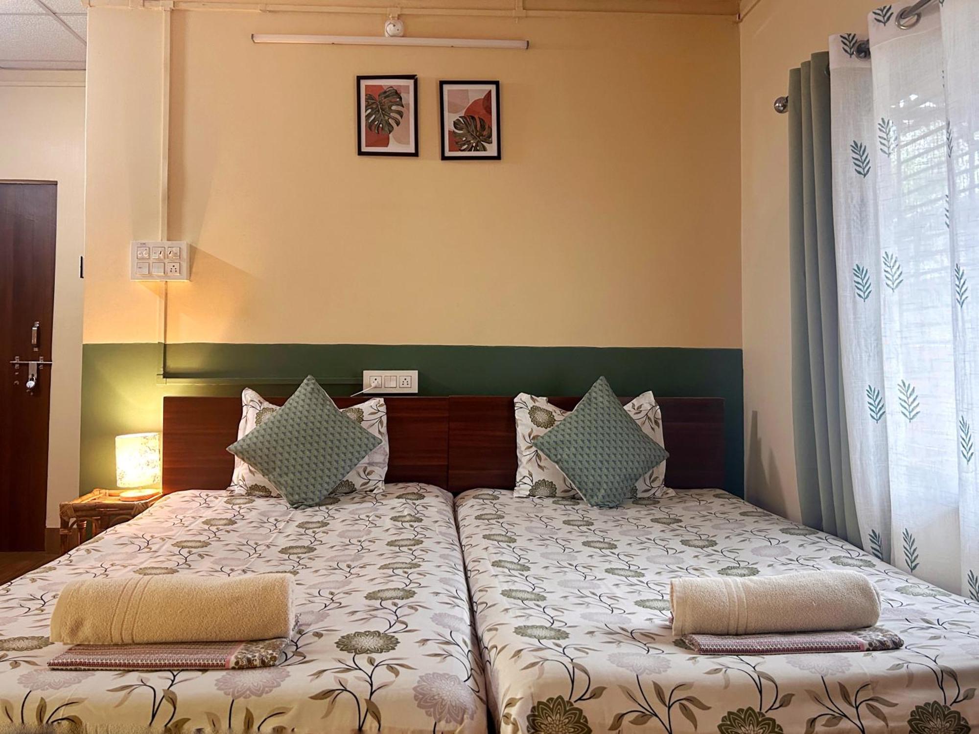 Mulaqat Homestay Shiliguri Exterior foto
