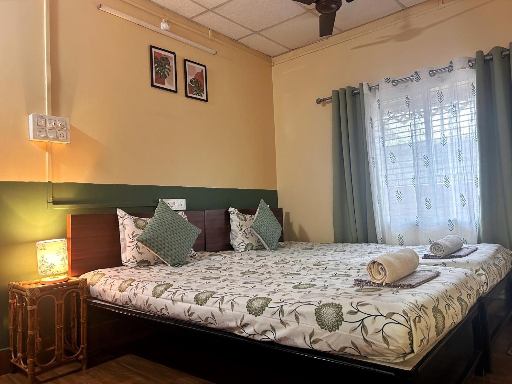 Mulaqat Homestay Shiliguri Exterior foto